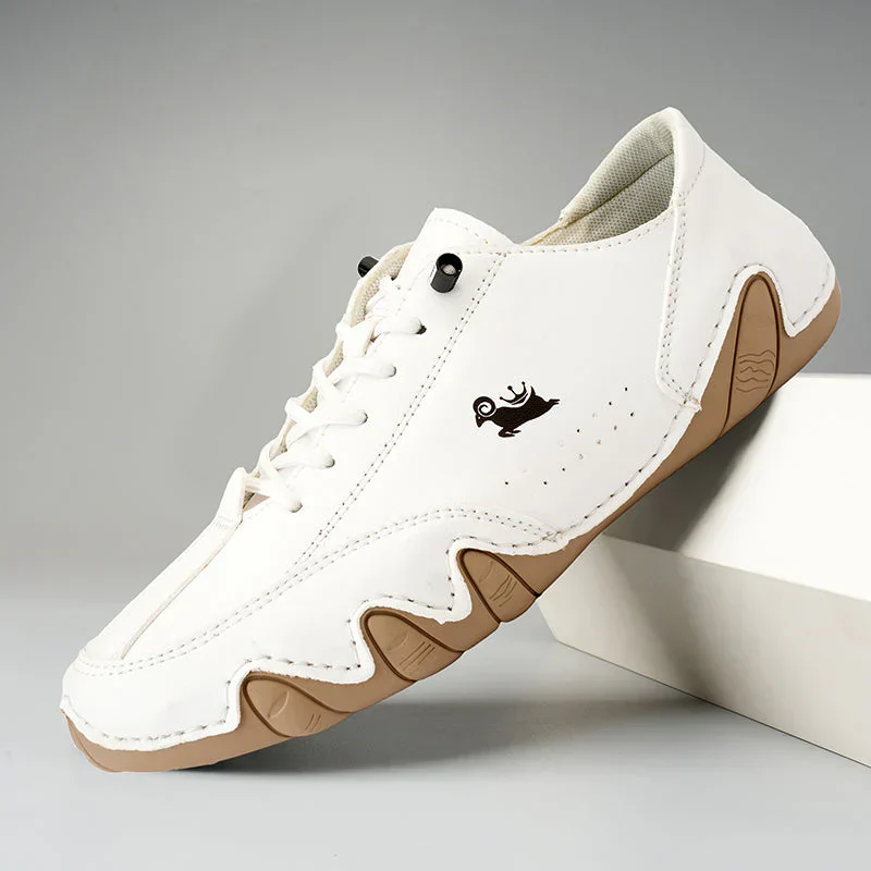Chaussures de marche confortables en cuir, conçues pour l'équilibre. – Image 2